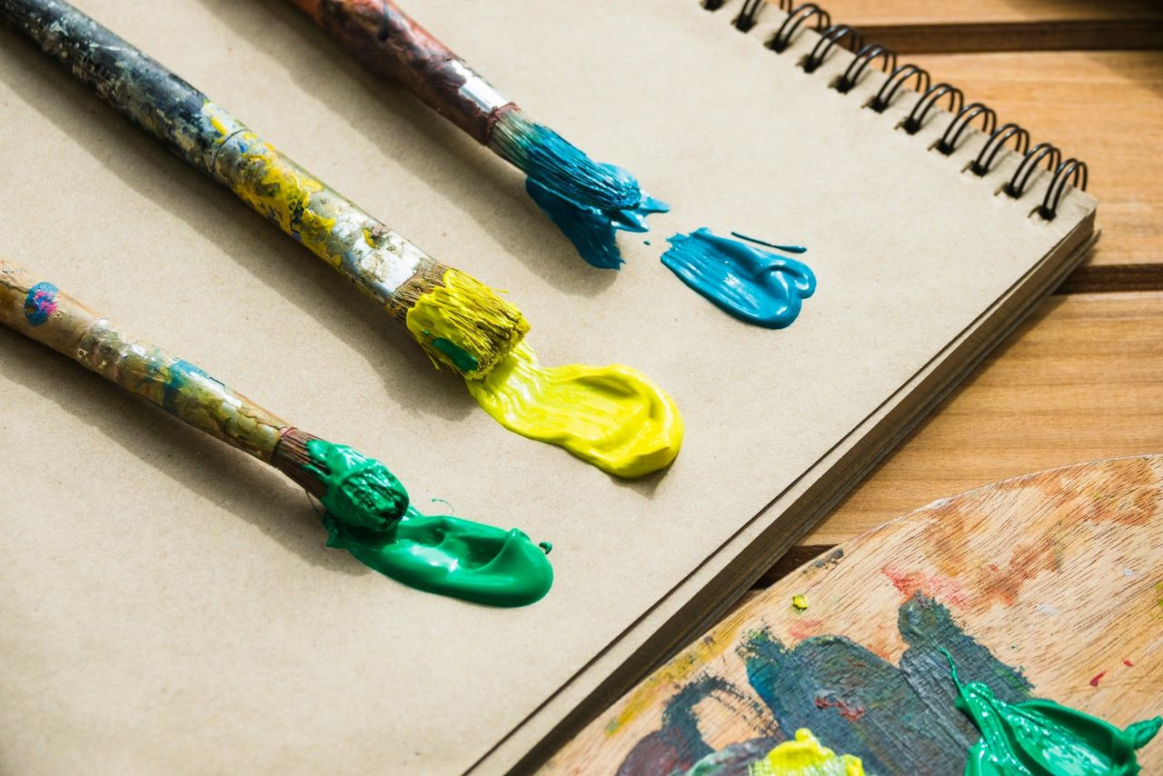 Peinture gouache sur papier kraft