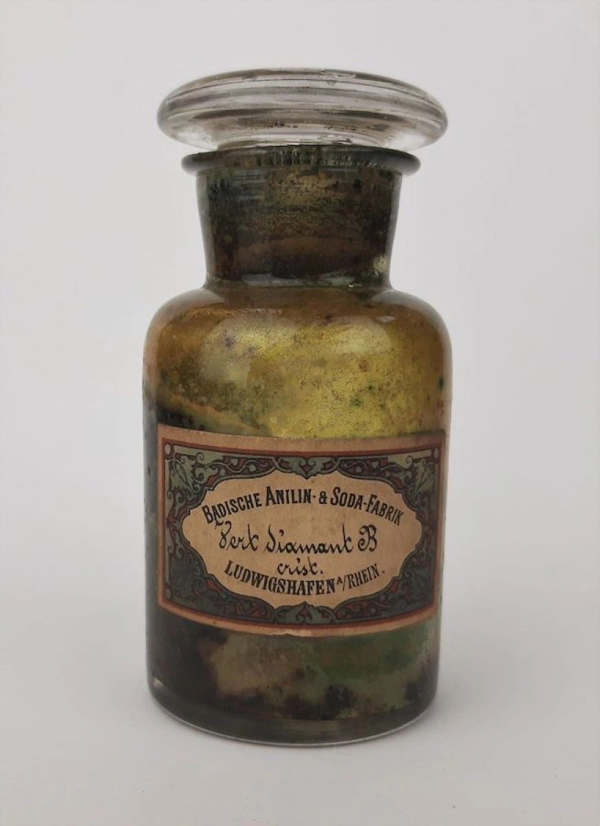Flacon ancien de pigment de colorant synthétique